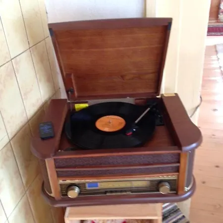 Lindeli, Luxerioes Eifach * Sankt Peterzell