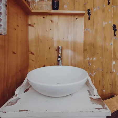 Lindeli, Luxerioes Eifach *