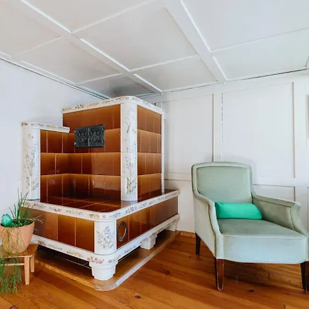 Lindeli, Luxerioes Eifach Sankt Peterzell