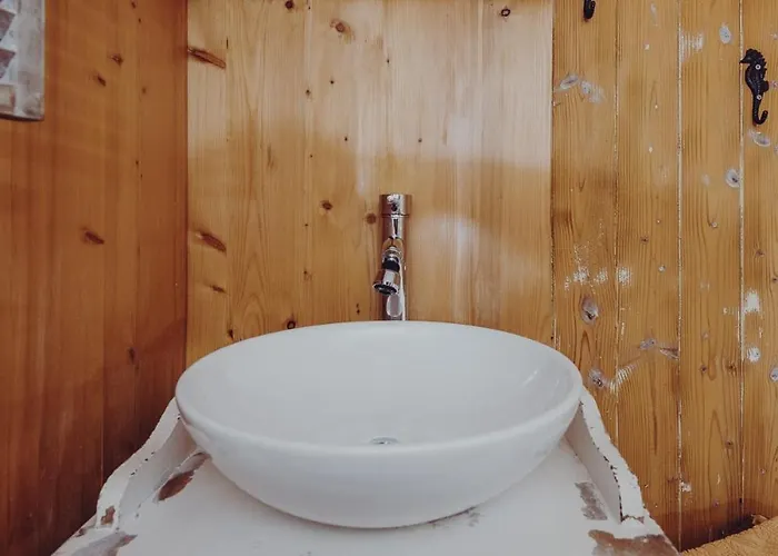 Lindeli, Luxerioes Eifach *