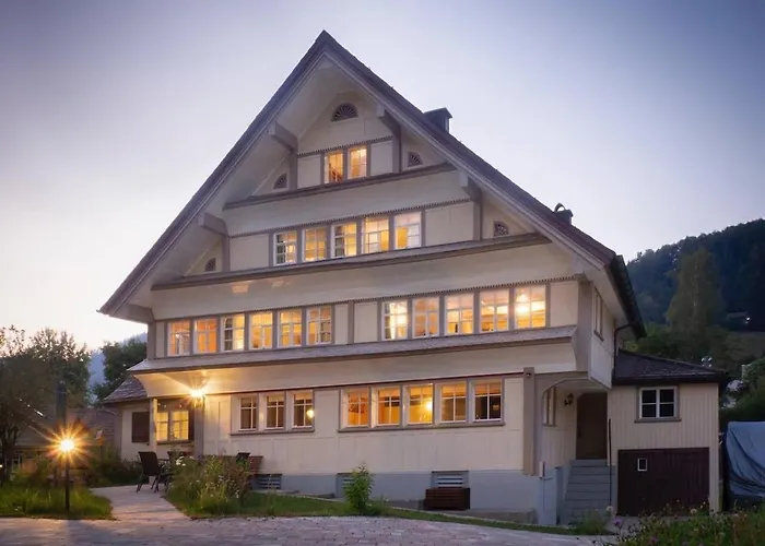 Holiday home Lindeli, Luxerioes Eifach Sankt Peterzell