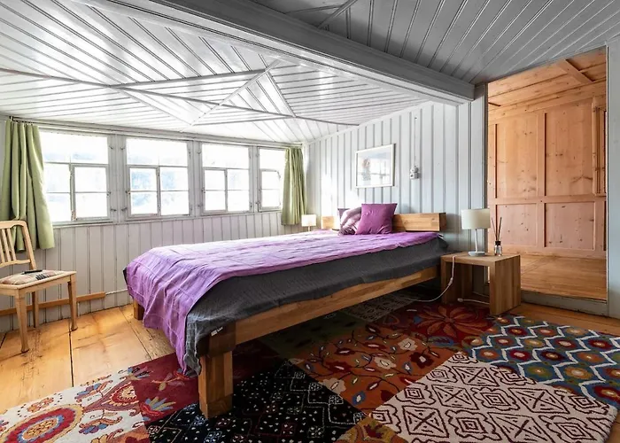 Lindeli, Luxerioes Eifach * Sankt Peterzell