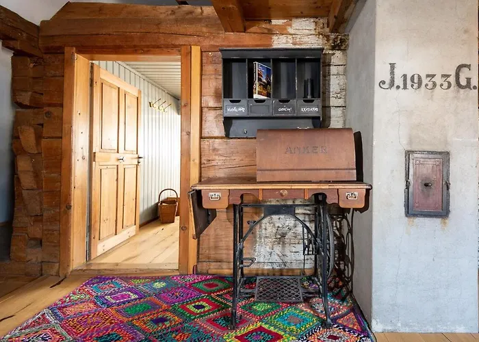 Lindeli, Luxerioes Eifach Holiday home