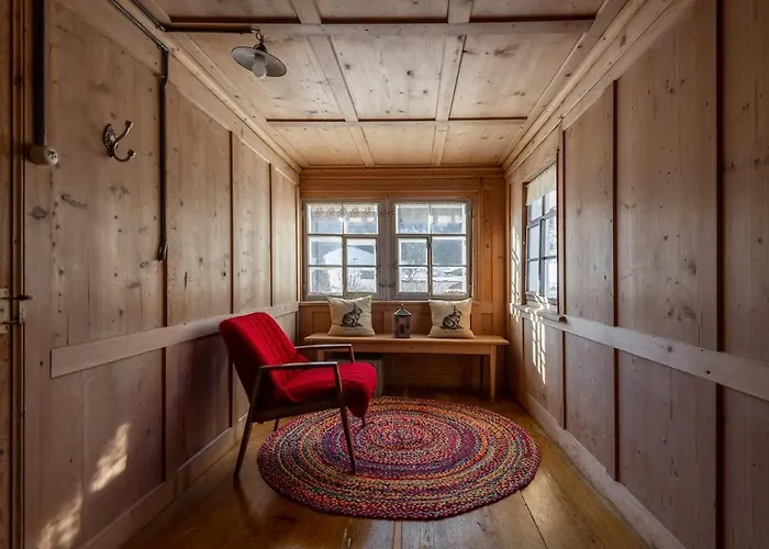 Holiday home Lindeli, Luxerioes Eifach *