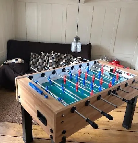 Lindeli, Luxerioes Eifach *