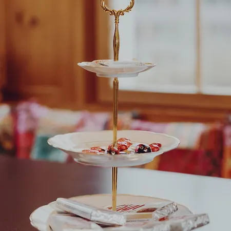 Hébergement de vacances Lindeli, Luxerioes Eifach