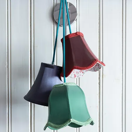 Lindeli, Luxerioes Eifach